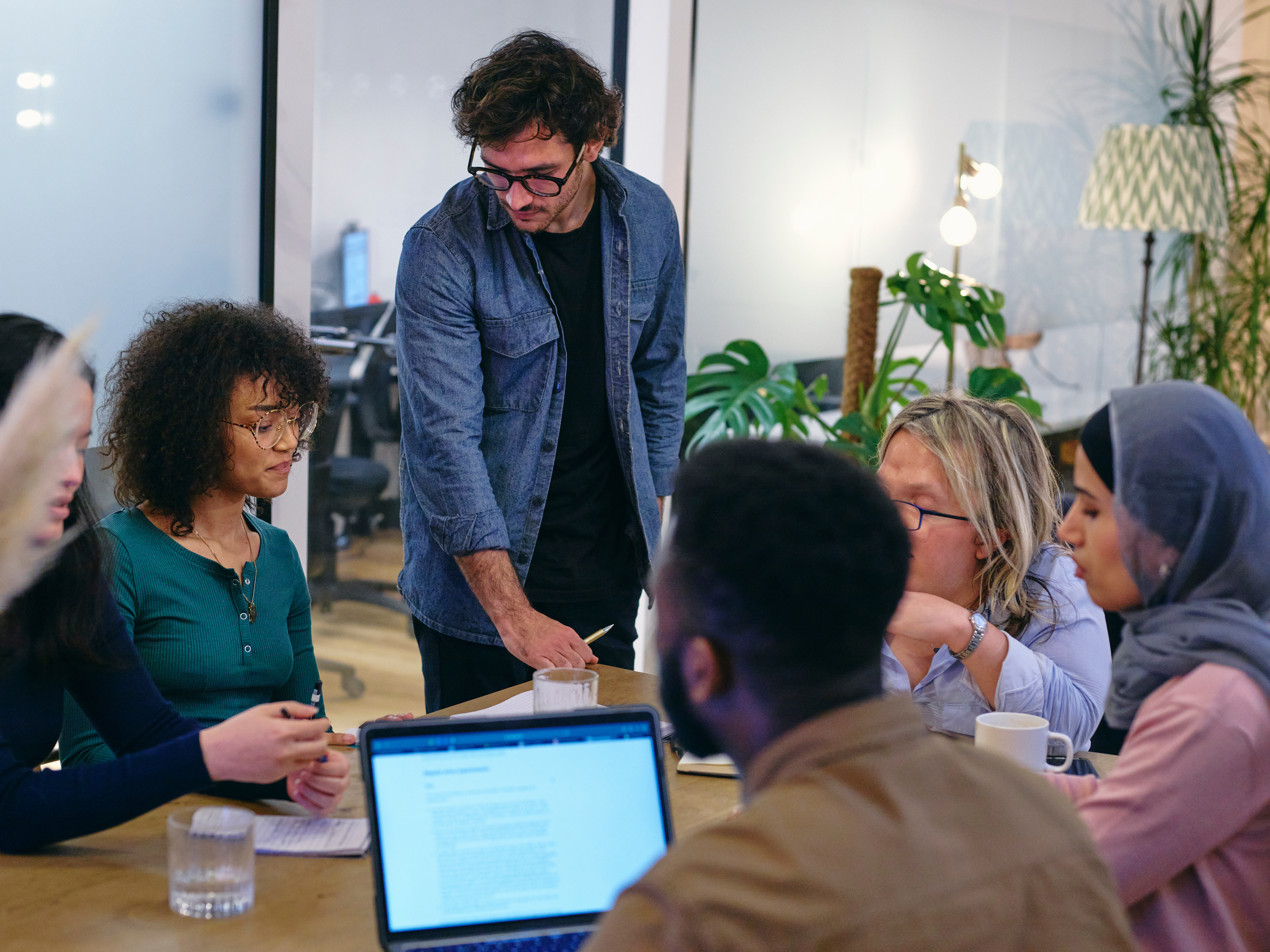 diverse-group-of-people-image